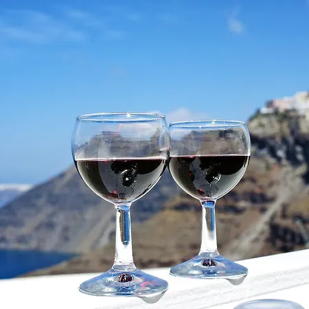 아파트 Archontiko Santorini *