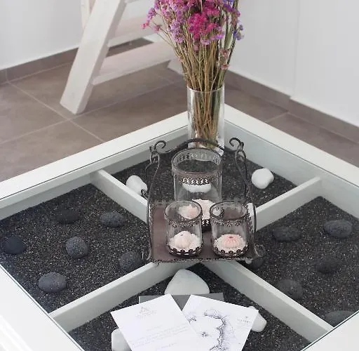 Archontiko Santorini Fira (Santorini)